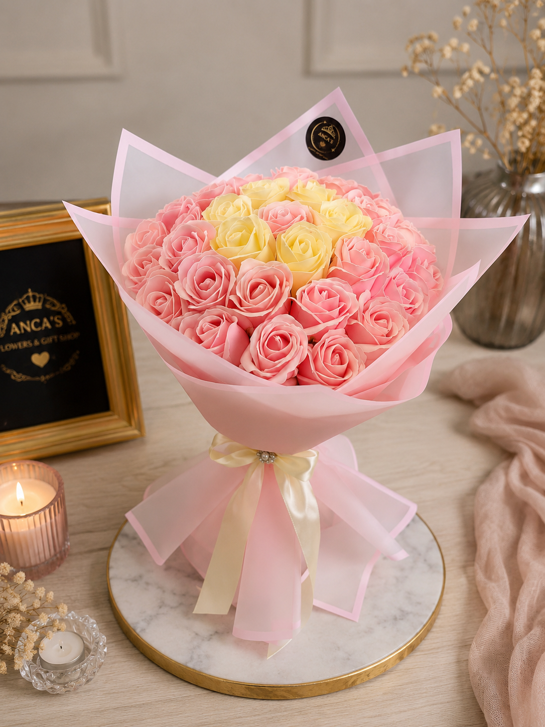 Handgefertigter Seifenrosen-Strauß in Rosa & Creme